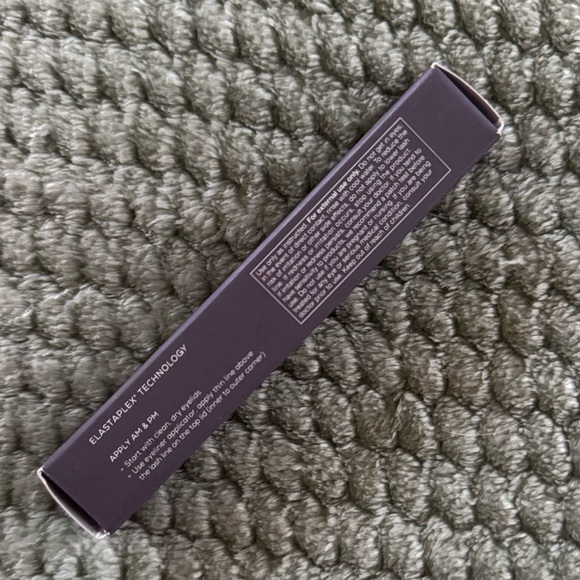 Nulastin Lash Follicle Fortifying Serum - Picture 2 of 6